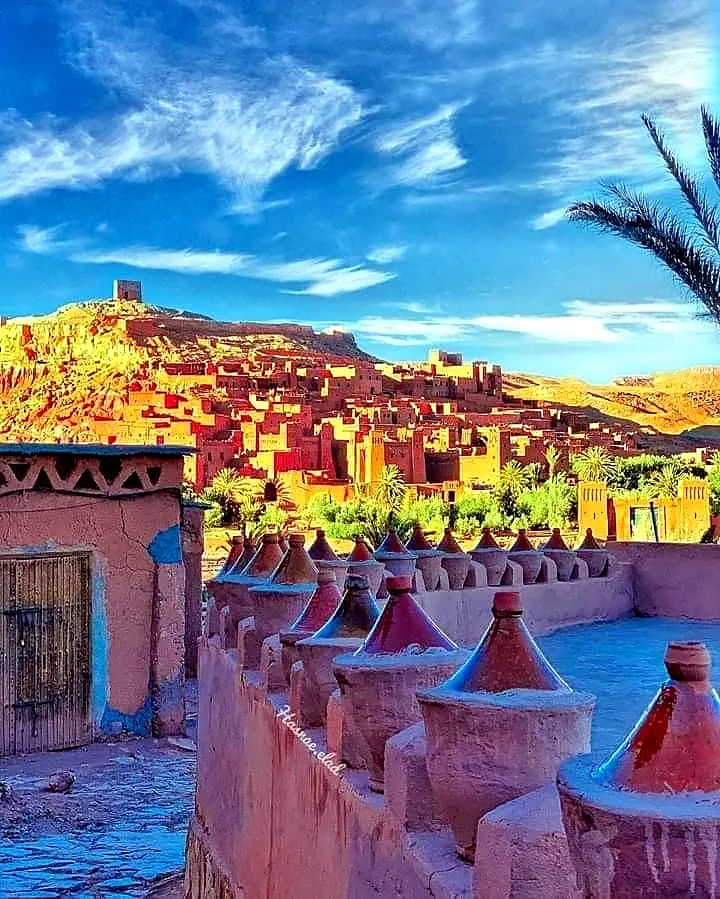 Earthen towers and passageways inside Aït Ben Haddou kasbah